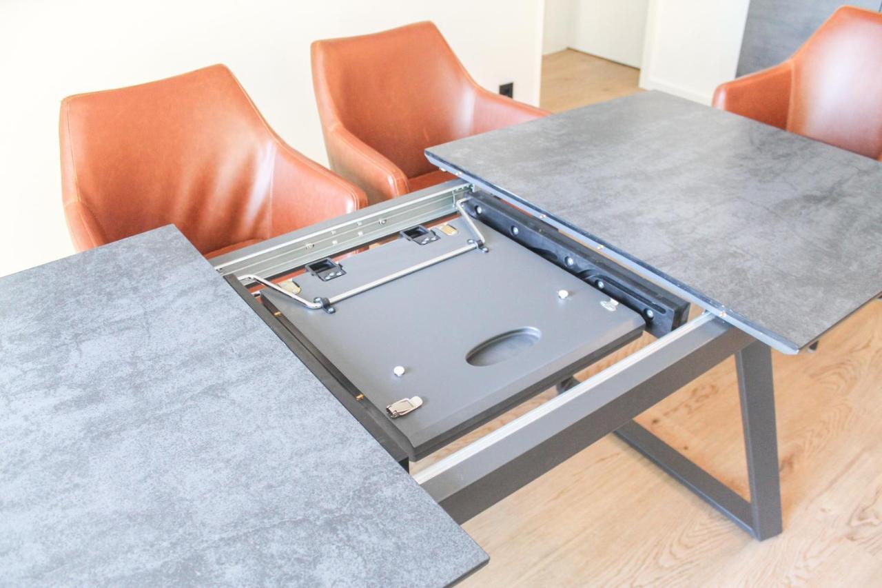 New York Apartment - Fuer Freunde & Familien, Stadtnah, Parkplatz, E-Ladestation, Gitterbox Fuer Fahrraeder, Fitnessstudio, Digitale Gaestemappe Mit Restaurant- Und Unternehmenstipps コブレンツ エクステリア 写真