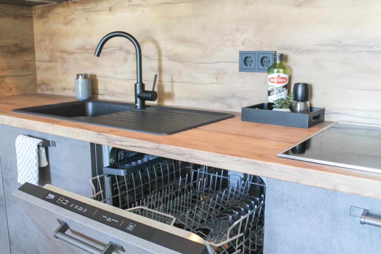 New York Apartment - Fuer Freunde & Familien, Stadtnah, Parkplatz, E-Ladestation, Gitterbox Fuer Fahrraeder, Fitnessstudio, Digitale Gaestemappe Mit Restaurant- Und Unternehmenstipps コブレンツ エクステリア 写真